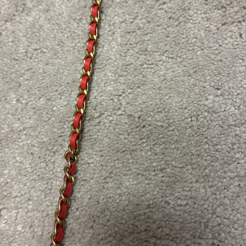 Chanel wallet on a chain - Picture 6 of 8